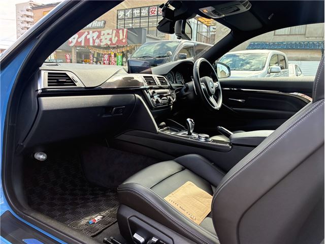 2016 BMW M4 — миниатюра 21