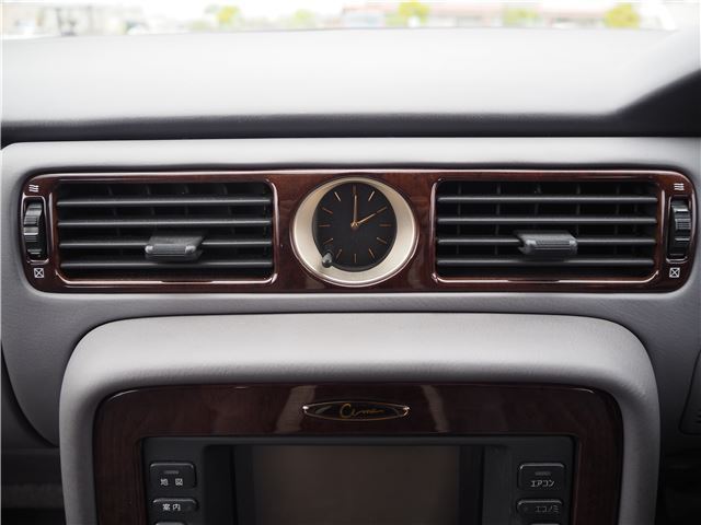 1996 Nissan CIMA — миниатюра 21