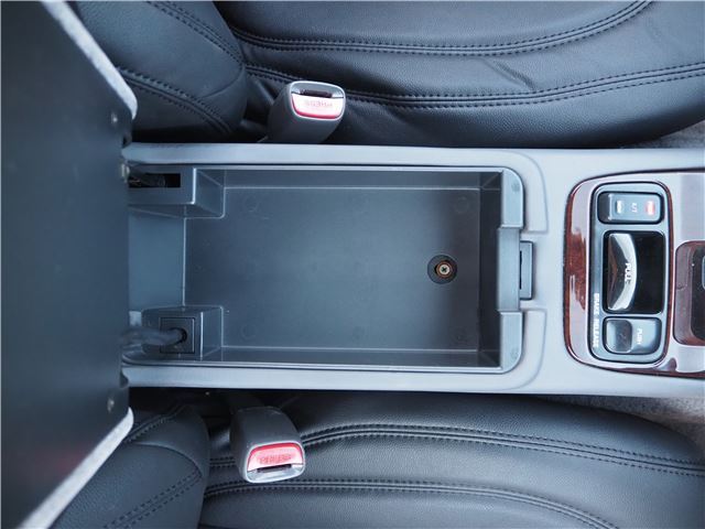 1996 Nissan CIMA — миниатюра 29