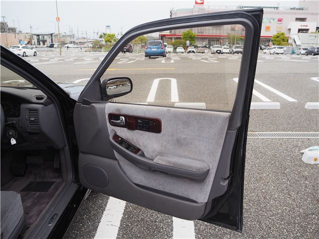 1996 Nissan CIMA — миниатюра 50