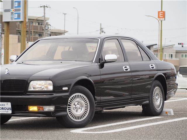 1996 Nissan CIMA — фото 5