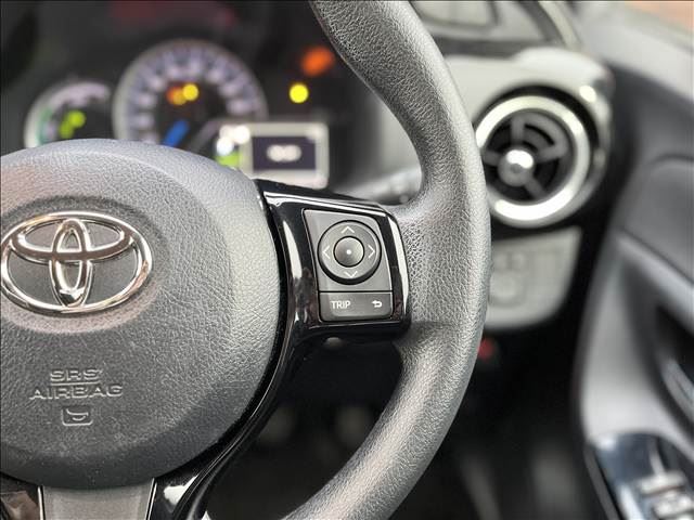 صورة مصغرة 35 لـ 2018 Toyota VITZ