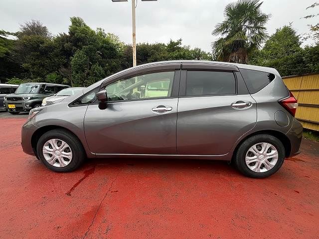 صورة 8 لـ 1989 Nissan NOTE