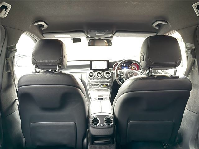 صورة 10 لـ 2017 Mercedes-BENZ C-CLASS