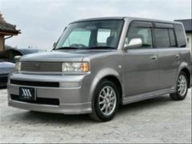 2004 Toyota BB — фото 3