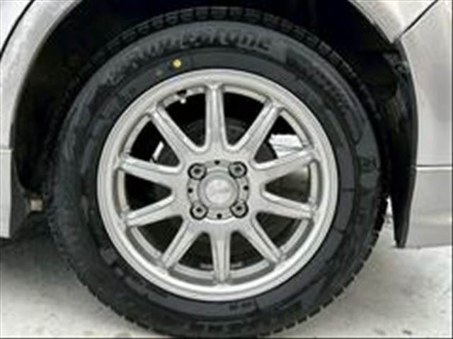 2004 Toyota BB 缩略图 17