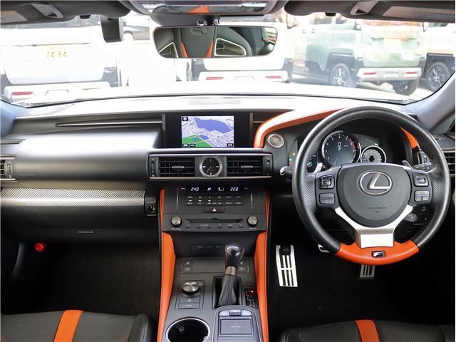 2016 Lexus RC F photo 3