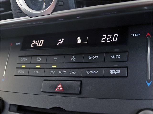 صورة مصغرة 33 لـ 2016 Lexus RC F