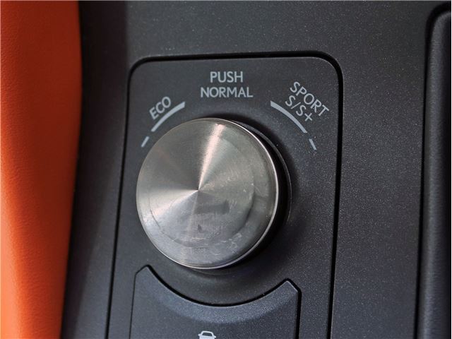 صورة مصغرة 38 لـ 2016 Lexus RC F