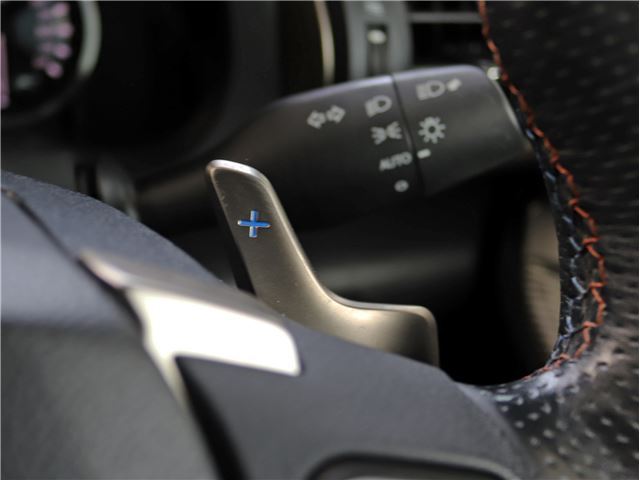 صورة مصغرة 45 لـ 2016 Lexus RC F