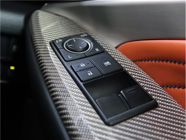 صورة مصغرة 48 لـ 2016 Lexus RC F