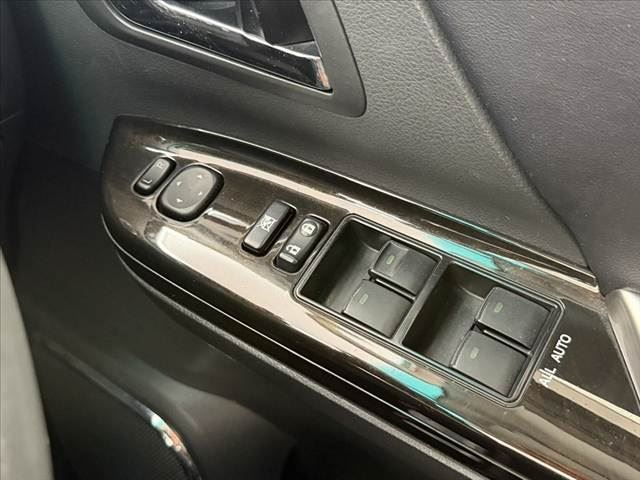 2012 Toyota VELLFIRE 缩略图 32