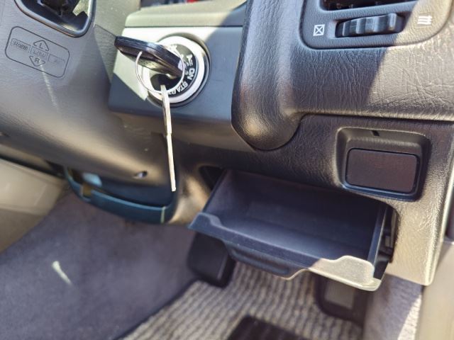 صورة مصغرة 28 لـ 1996 Nissan GLORIA
