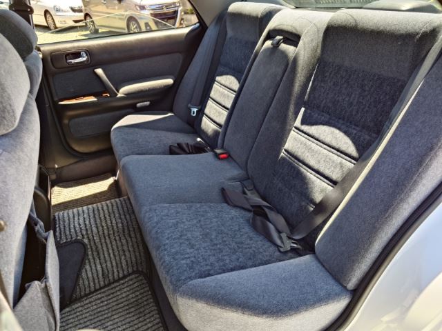 صورة مصغرة 37 لـ 1996 Nissan GLORIA