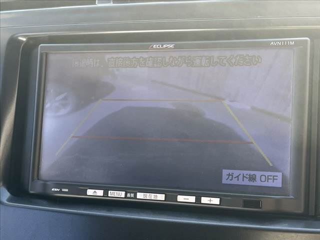 2011 Toyota PRIUS ALPHA 照片 6