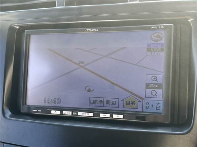2011 Toyota PRIUS ALPHA 照片 4