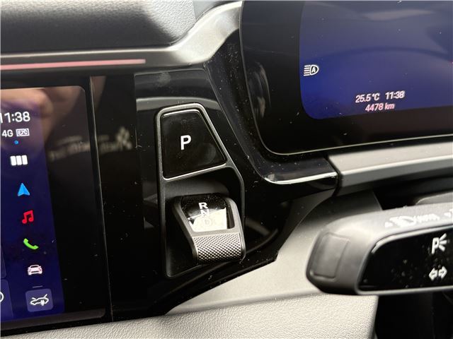صورة مصغرة 28 لـ 2025 Porsche MACAN ELECTRIC