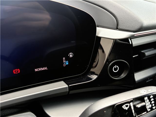 صورة مصغرة 29 لـ 2025 Porsche MACAN ELECTRIC
