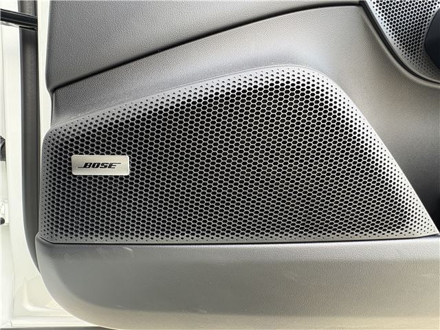 صورة مصغرة 32 لـ 2025 Porsche MACAN ELECTRIC