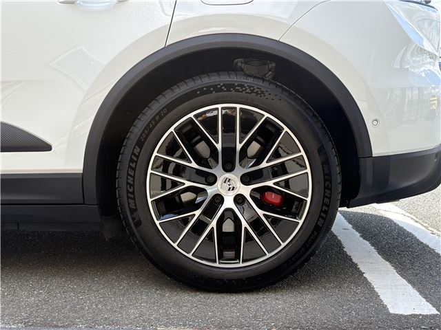 صورة مصغرة 50 لـ 2025 Porsche MACAN ELECTRIC