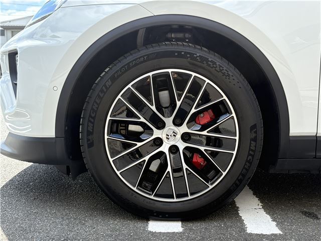 صورة مصغرة 51 لـ 2025 Porsche MACAN ELECTRIC