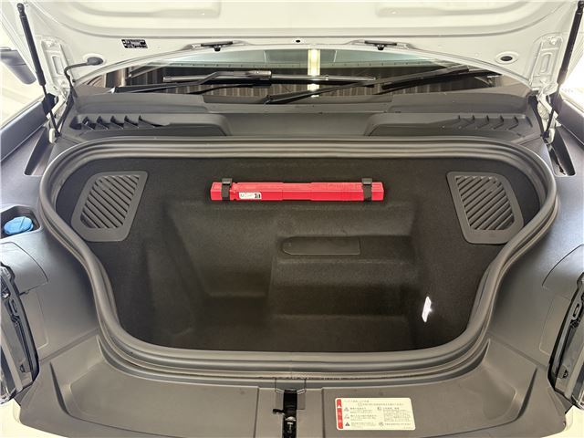 صورة مصغرة 52 لـ 2025 Porsche MACAN ELECTRIC