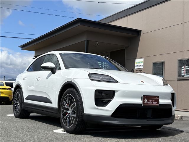 2025 Porsche MACAN ELECTRIC — фото 9