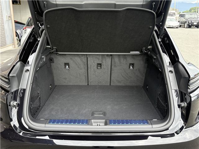 صورة مصغرة 14 لـ 2025 Porsche MACAN ELECTRIC