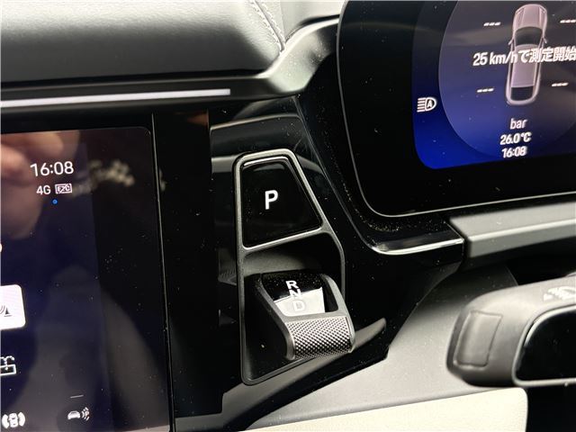 صورة مصغرة 29 لـ 2025 Porsche MACAN ELECTRIC