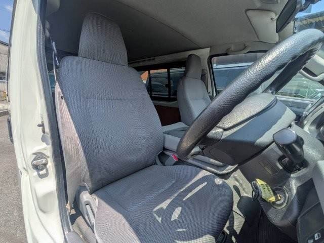 صورة 8 لـ 2007 Toyota HIACE