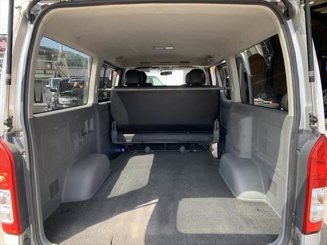 صورة 9 لـ 2006 Toyota HIACE