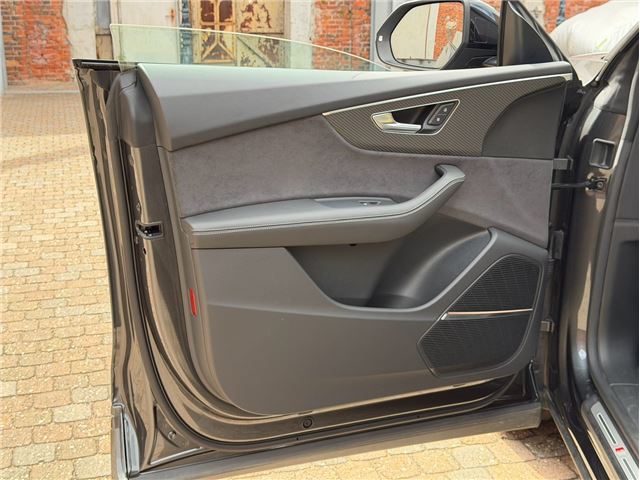 2024 AUDI SQ8 缩略图 19