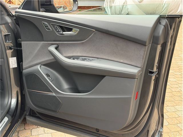 2024 AUDI SQ8 缩略图 30