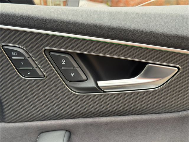 2024 AUDI SQ8 缩略图 32