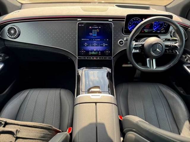 2024 Mercedes-BENZ EQE photo 2