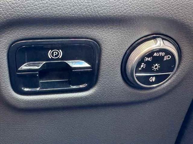 2024 Mercedes-BENZ EQE 缩略图 24