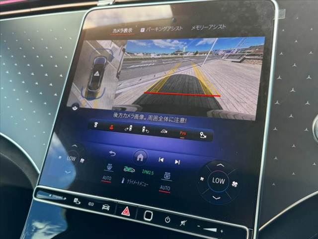 2024 Mercedes-BENZ EQE photo 4