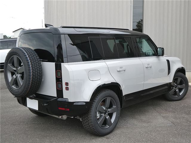 2026 LAND Rover DEFENDER — фото 2