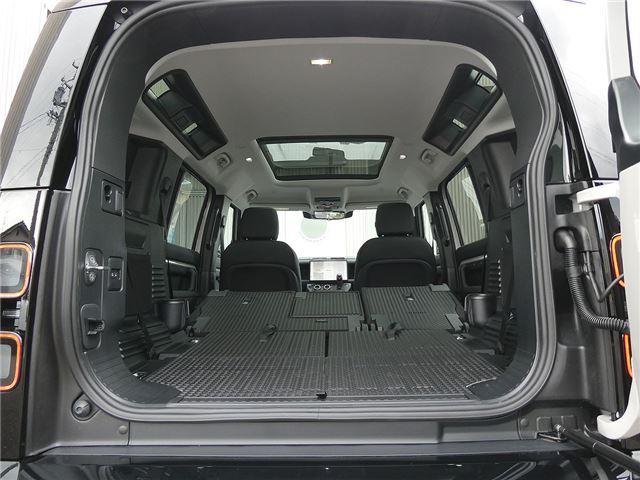 2026 LAND Rover DEFENDER — миниатюра 28
