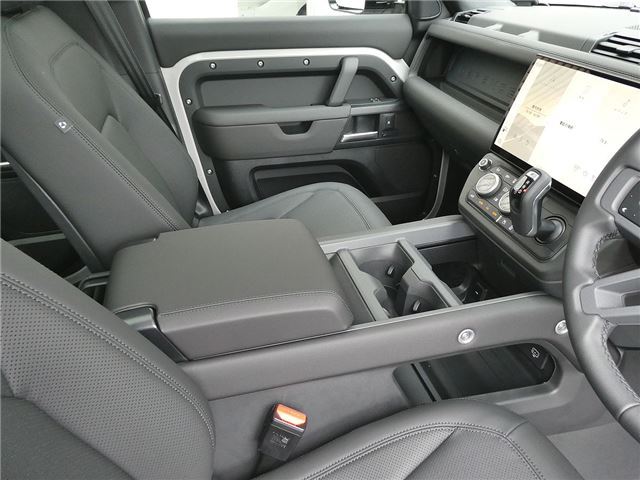 2026 LAND Rover DEFENDER — миниатюра 42