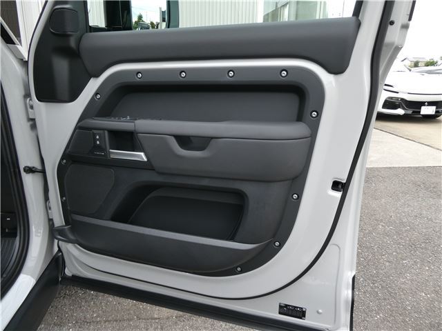 2026 LAND Rover DEFENDER — миниатюра 56