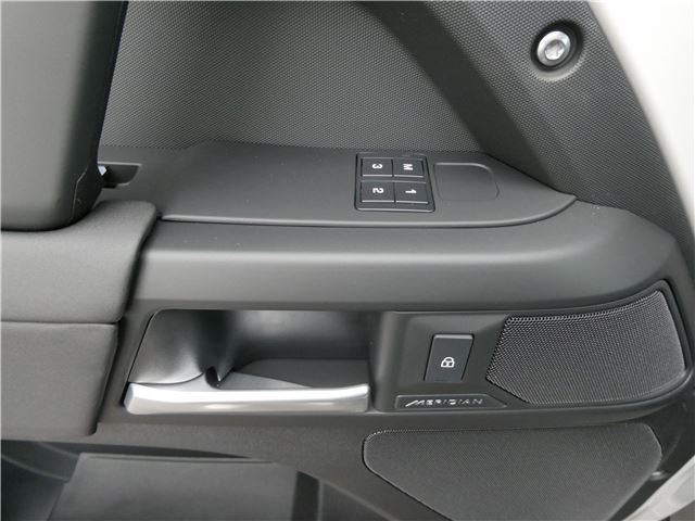 2026 LAND Rover DEFENDER — миниатюра 60
