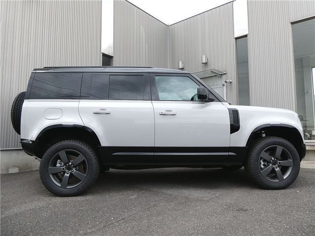 2026 LAND Rover DEFENDER — миниатюра 79