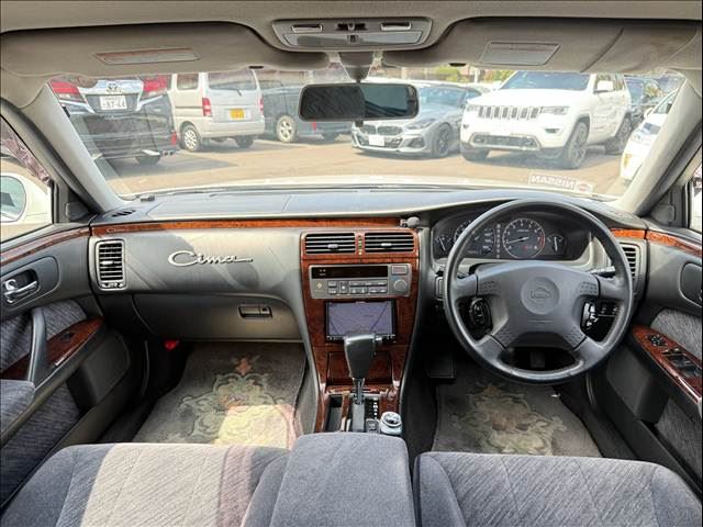 صورة 2 لـ 1998 Nissan CIMA