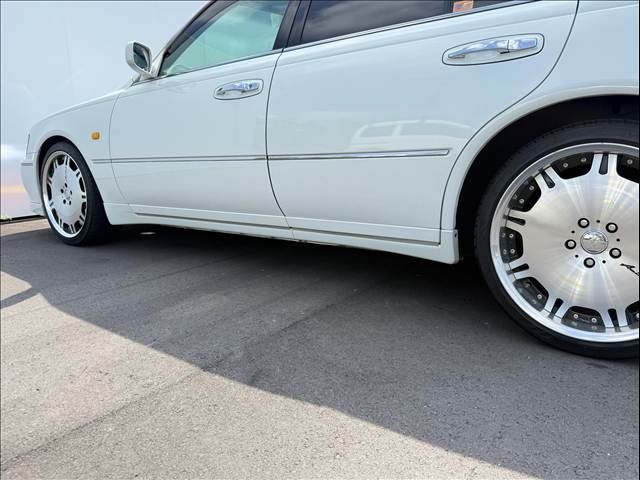صورة مصغرة 16 لـ 1998 Nissan CIMA