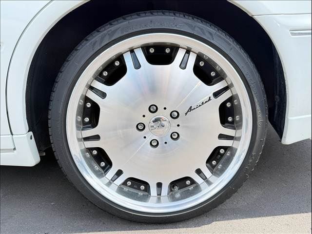 صورة مصغرة 33 لـ 1998 Nissan CIMA