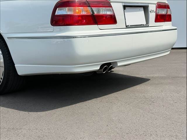صورة مصغرة 39 لـ 1998 Nissan CIMA