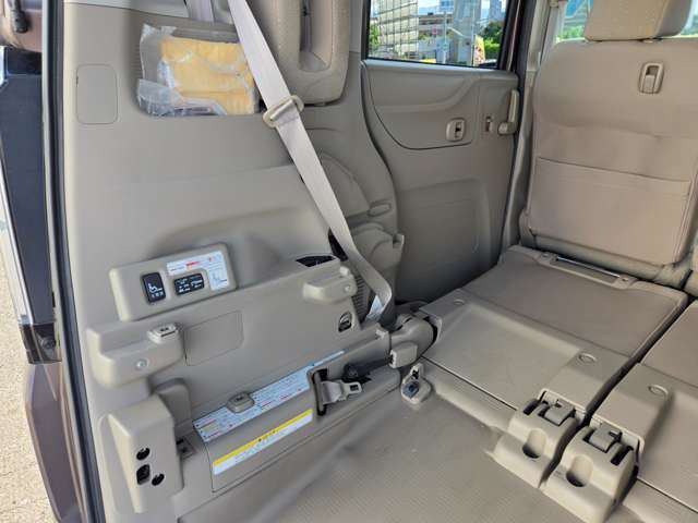 2012 Honda N-BOX+ — миниатюра 29