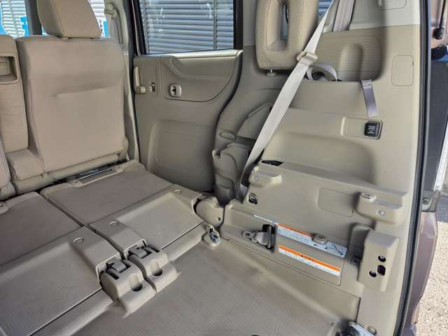 2012 Honda N-BOX+ — миниатюра 30