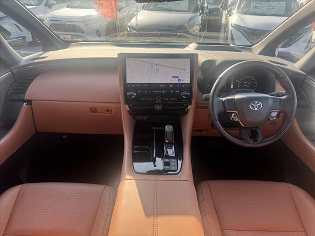 2025 Toyota VELLFIRE photo 2